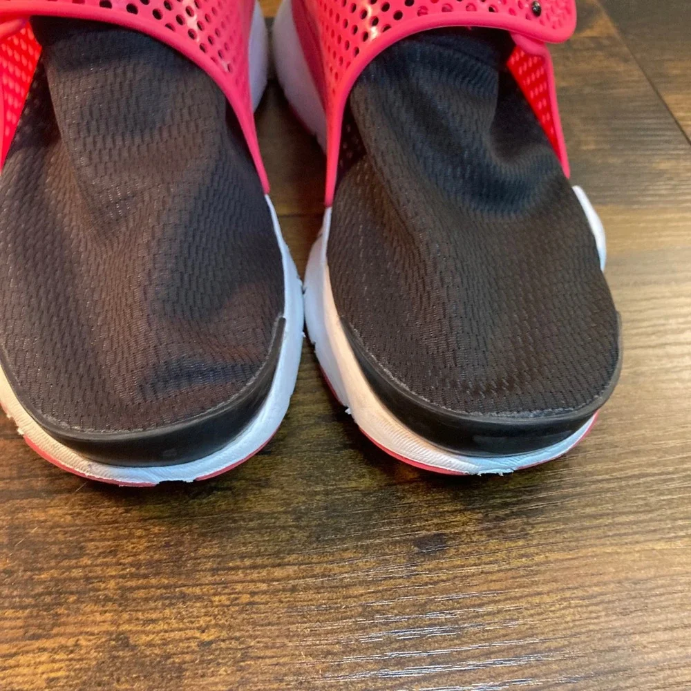 Nike Sock Dart GS Black Hyper Pink Running Shoes 904277-002 Girls Kids 4Y Youth